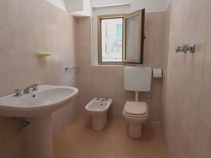 Immagine 16 di Appartamento in vendita  in Via IV Novembre a Gabicce Mare