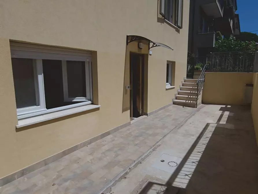 Immagine 2 di Appartamento in vendita  in Via IV Novembre a Gabicce Mare