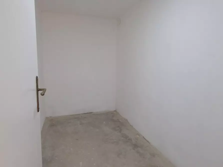 Immagine 18 di Appartamento in vendita  in Via IV Novembre a Gabicce Mare