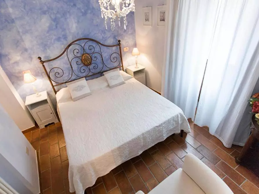 Immagine 19 di Albergo/B&B/Residence in vendita  in piazza V Novembre a Gradara