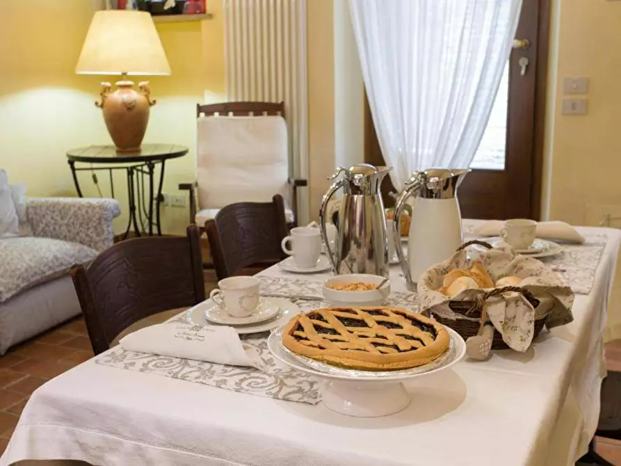 Immagine 6 di Albergo/B&B/Residence in vendita  in piazza V Novembre a Gradara