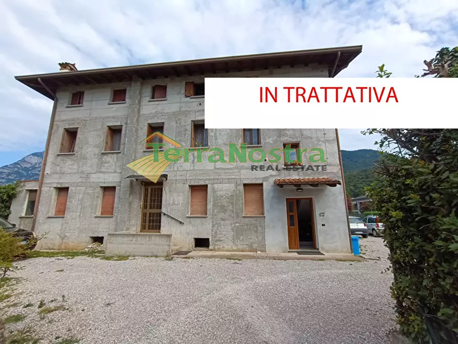 Immagine 1 di Appartamento in vendita  in via Divisione Julia a Maniago