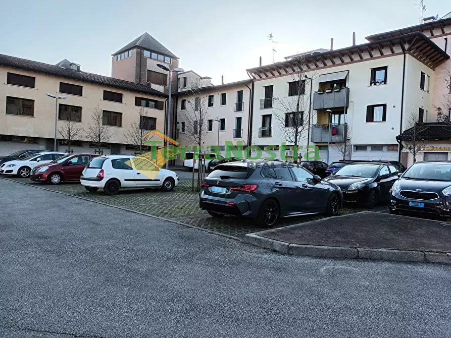 Immagine 5 di Attività commerciale in vendita  in Borgo Coricama a Maniago