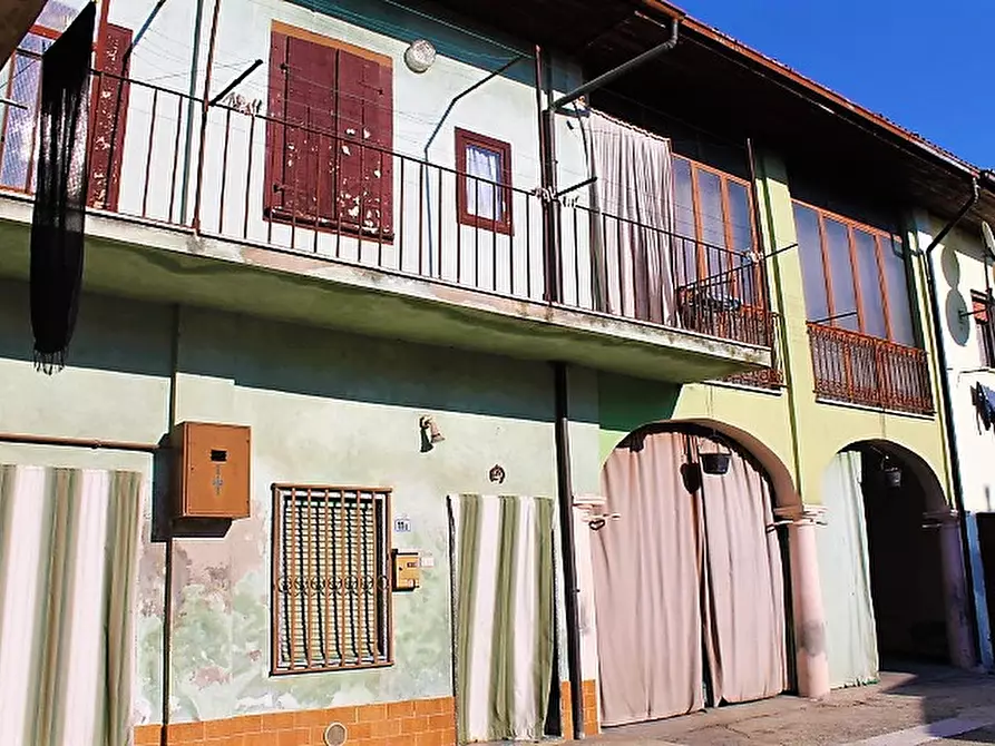 Immagine 1 di Casa semindipendente in vendita  in Via Dante a Verdellino