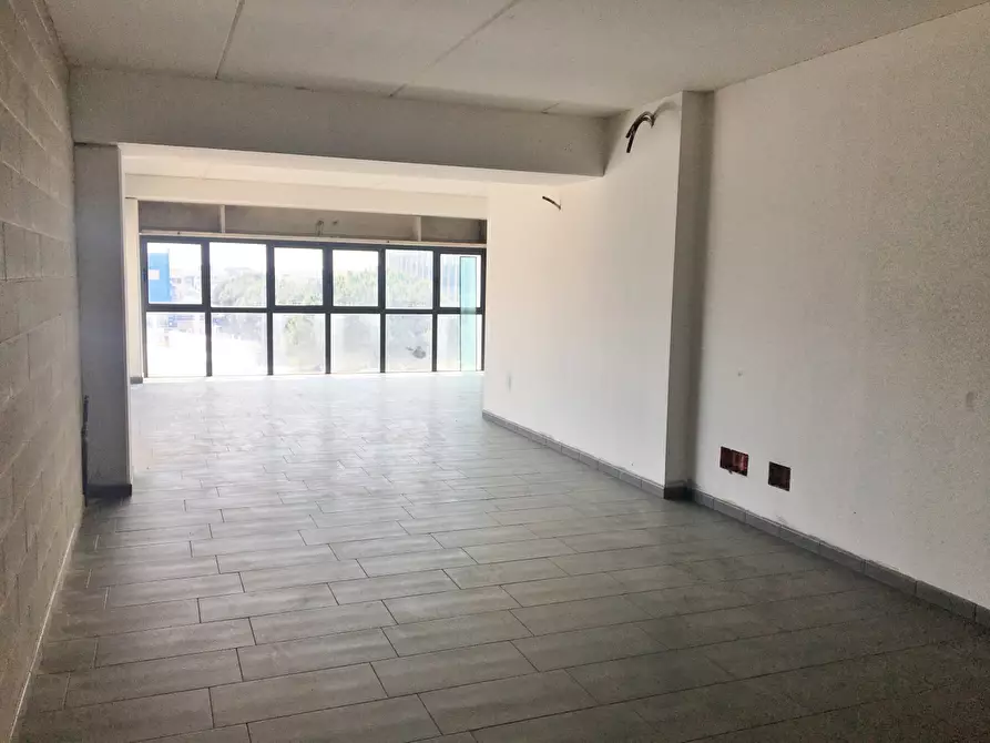 Immagine 5 di Laboratorio in affitto  in via di Mezzogiorno a Viareggio