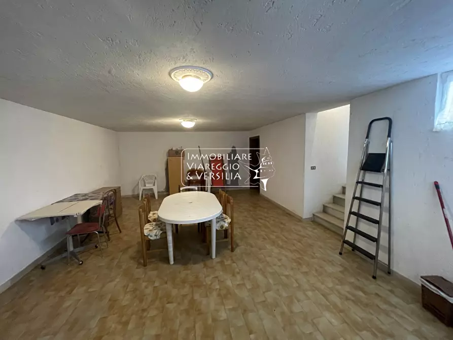 Immagine 19 di Villa in vendita  in via Sarzanese a Massarosa