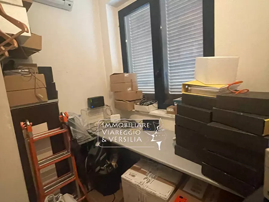 Immagine 28 di Capannone industriale in vendita  in Via S. Francesco a Viareggio