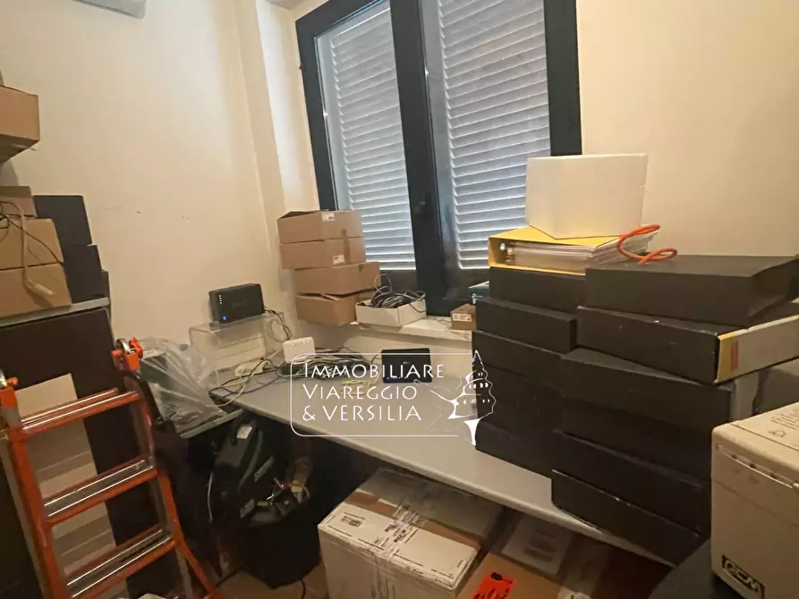 Immagine 29 di Capannone industriale in vendita  in Via S. Francesco a Viareggio