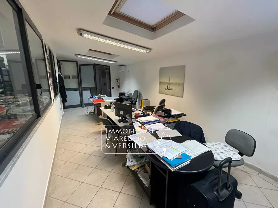 Immagine 5 di Magazzino in affitto  in via dei Peecchi a Viareggio