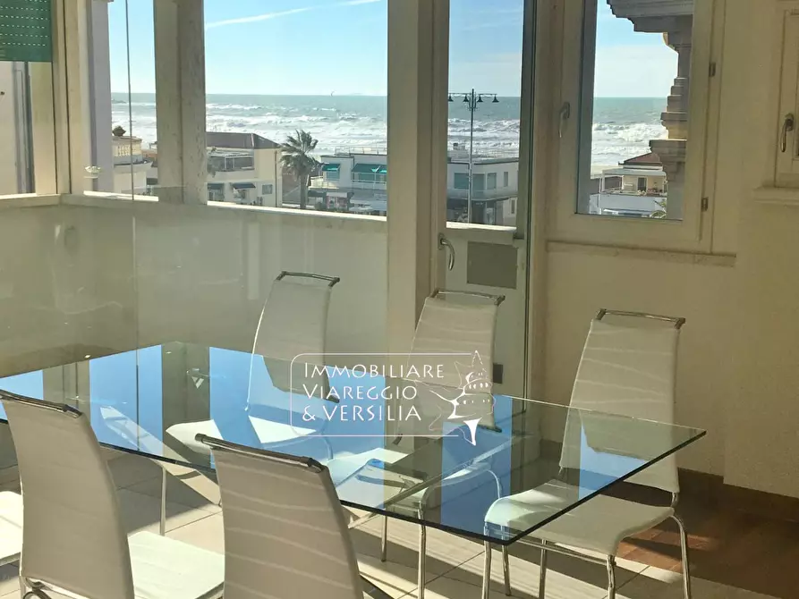 Immagine 6 di Attico in affitto  in via Mentana a Viareggio