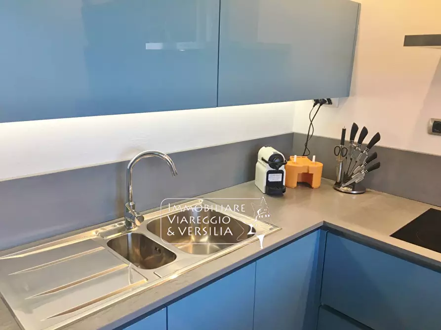 Immagine 13 di Attico in affitto  in via Mentana a Viareggio