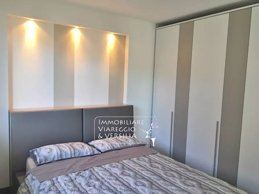 Immagine 18 di Attico in affitto  in via Mentana a Viareggio