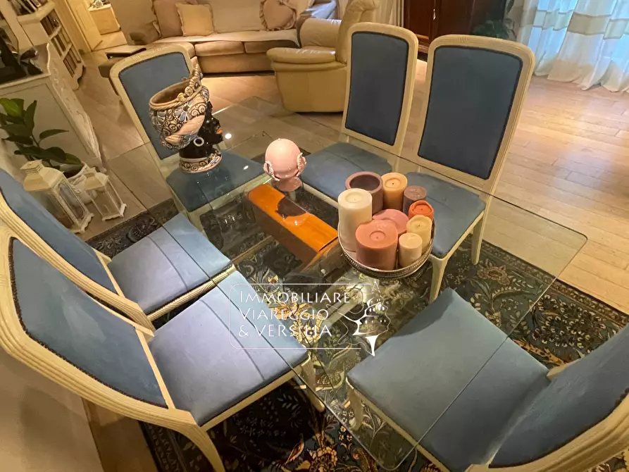 Immagine 9 di Appartamento in vendita  in via delle tre fontane a Massarosa