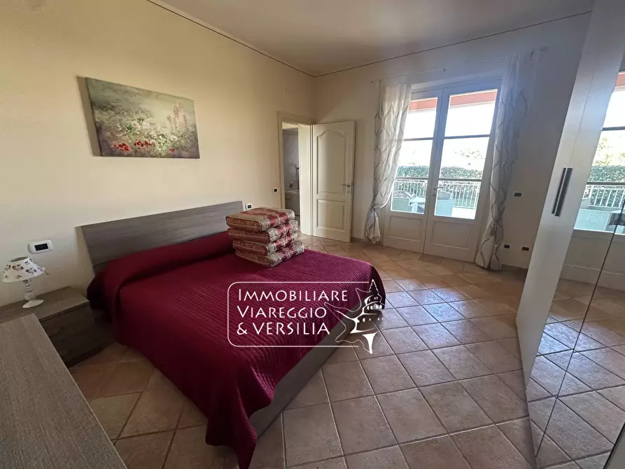 Immagine 20 di Villa in vendita  in via Consorziale a Viareggio