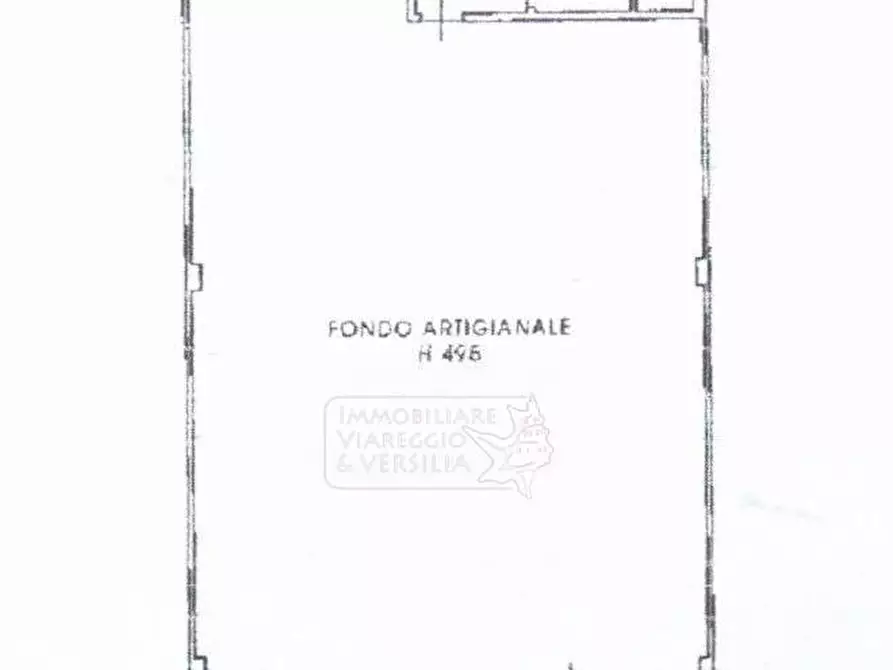 Immagine 2 di Magazzino in affitto  in via Libeccio a Viareggio