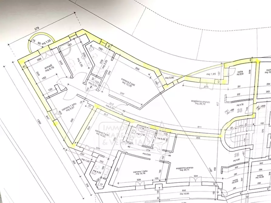 Immagine 29 di Appartamento in vendita  in via delle tre fontane a Massarosa