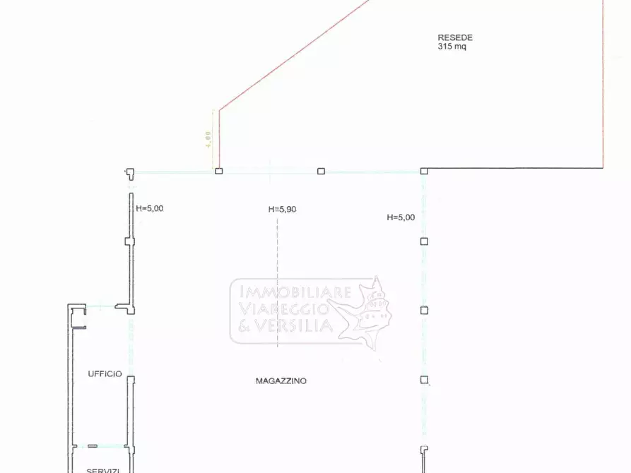 Immagine 10 di Magazzino in vendita  in via dei Falegnami a Camaiore