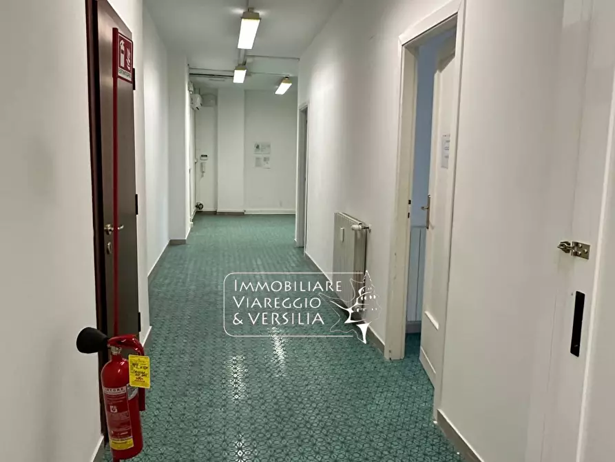 Immagine 6 di Capannone industriale in affitto  in via Vespucci a Viareggio