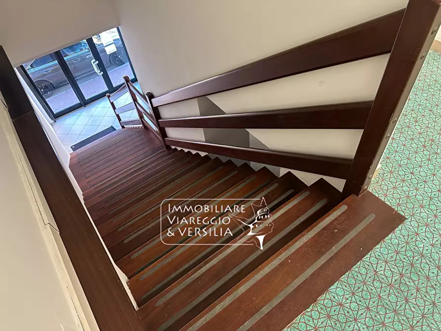 Immagine 8 di Capannone industriale in affitto  in via Vespucci a Viareggio