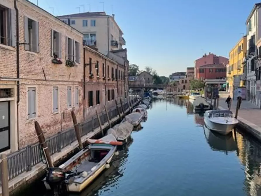 Immagine 1 di Appartamento in vendita  in San Nicolò a Venezia