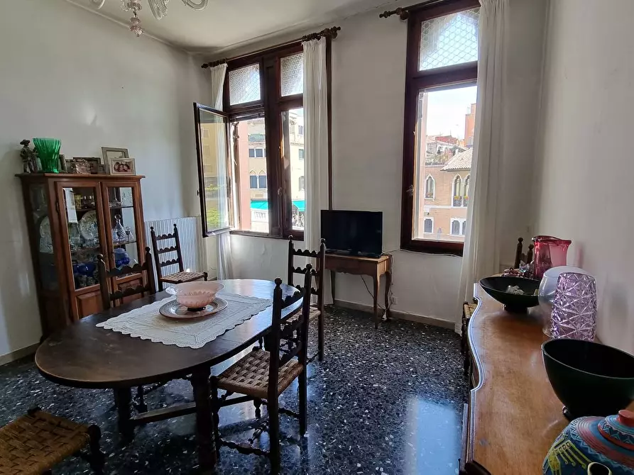 Immagine 10 di Appartamento in vendita  in Salizada S. Geremia a Venezia