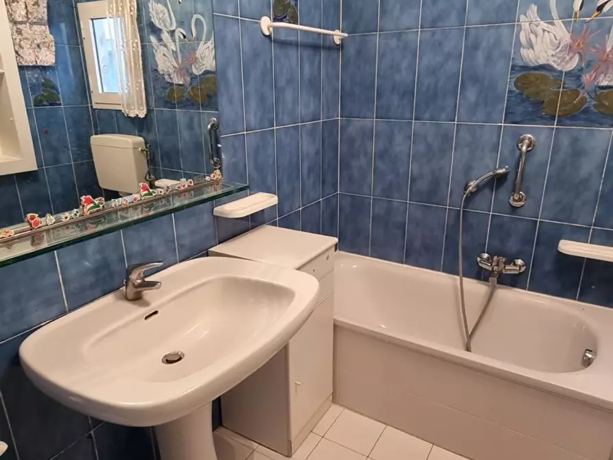 Immagine 25 di Appartamento in vendita  in Salizada S. Geremia a Venezia