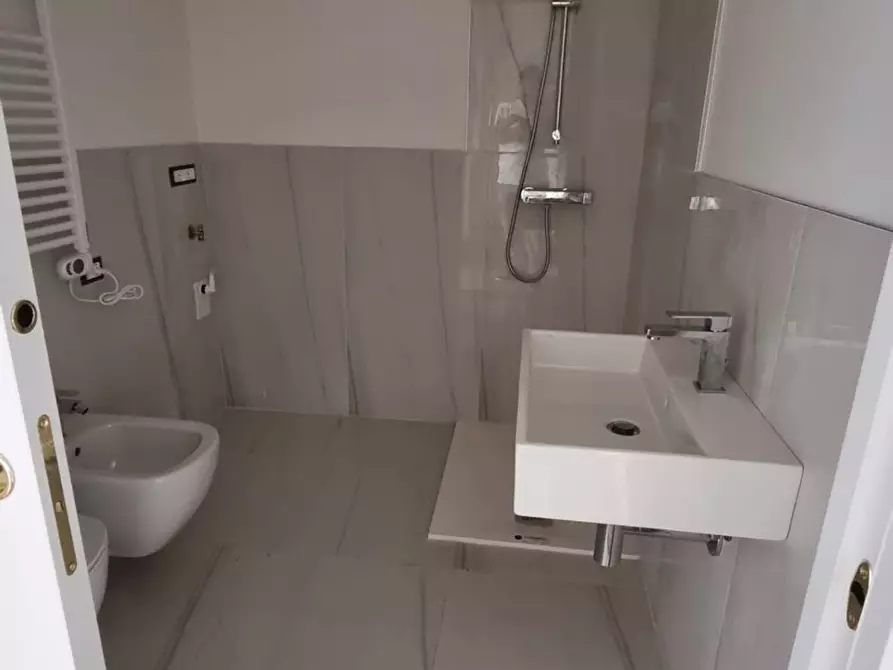 Immagine 10 di Appartamento in vendita  in Venezia de la Testa a Venezia