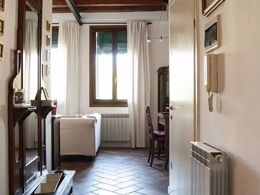 Immagine 5 di Appartamento in vendita  in Campo San Polo a Venezia
