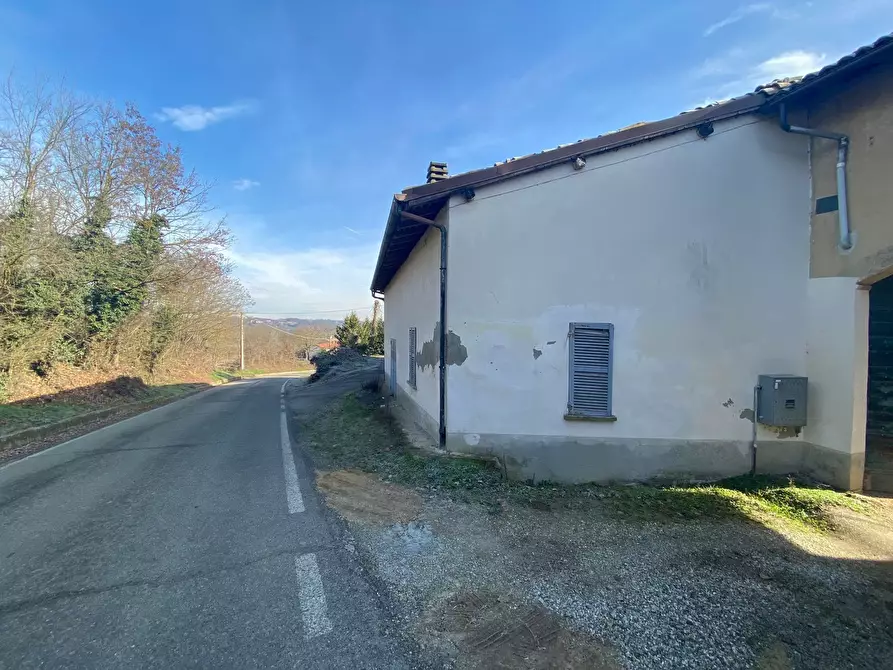 Immagine 21 di Rustico / casale in vendita  in accorneri a Viarigi