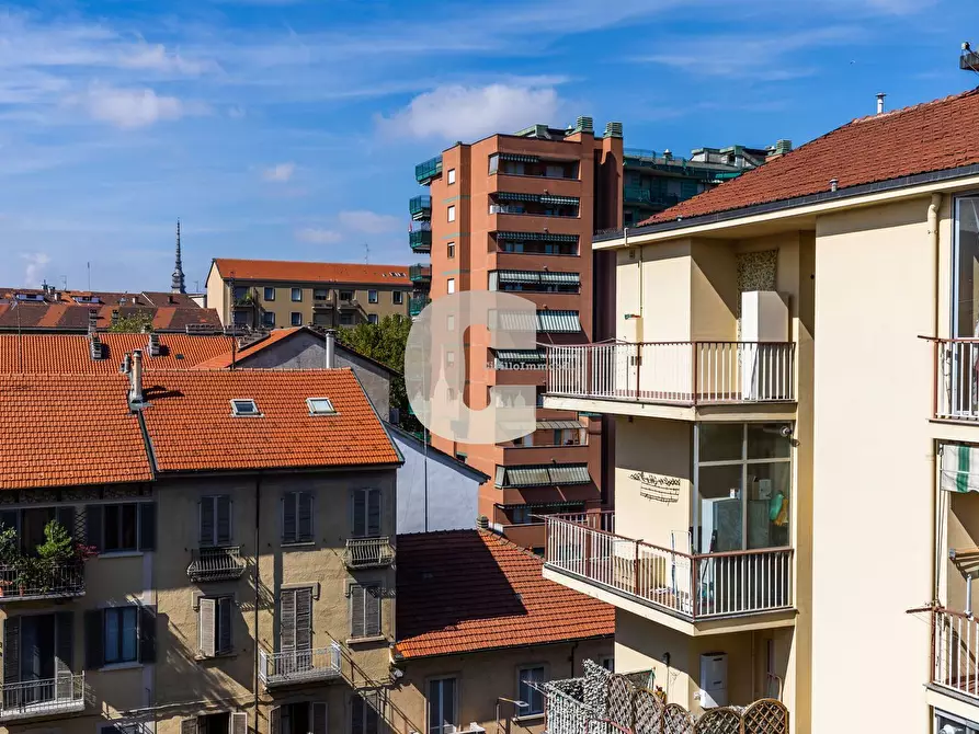 Immagine 19 di Attico in vendita  in mongrando a Torino