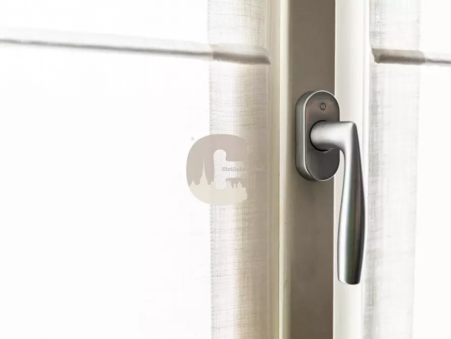 Immagine 22 di Attico in vendita  in mongrando a Torino