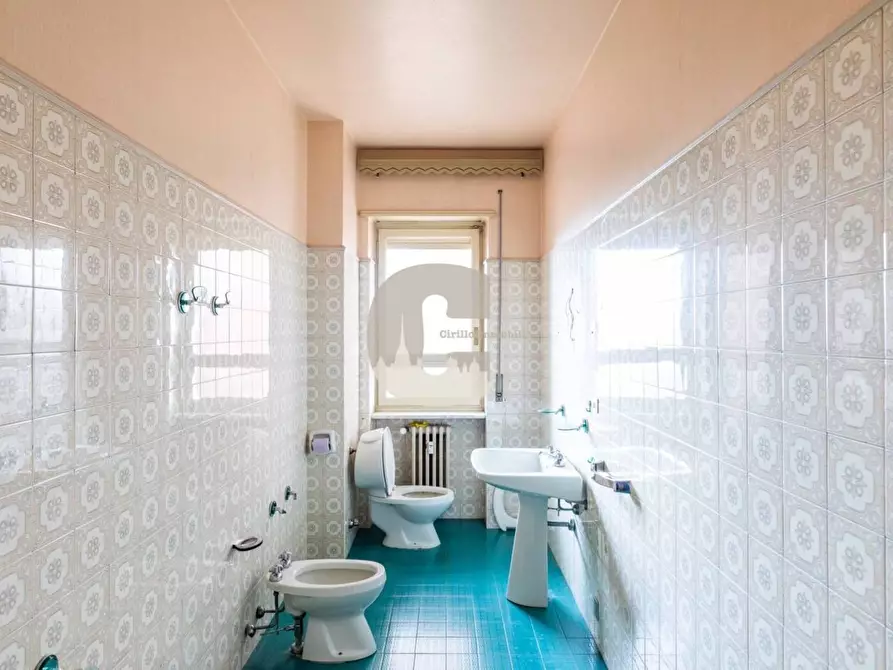 Immagine 21 di Appartamento in vendita  in Pietrino Belli a Torino