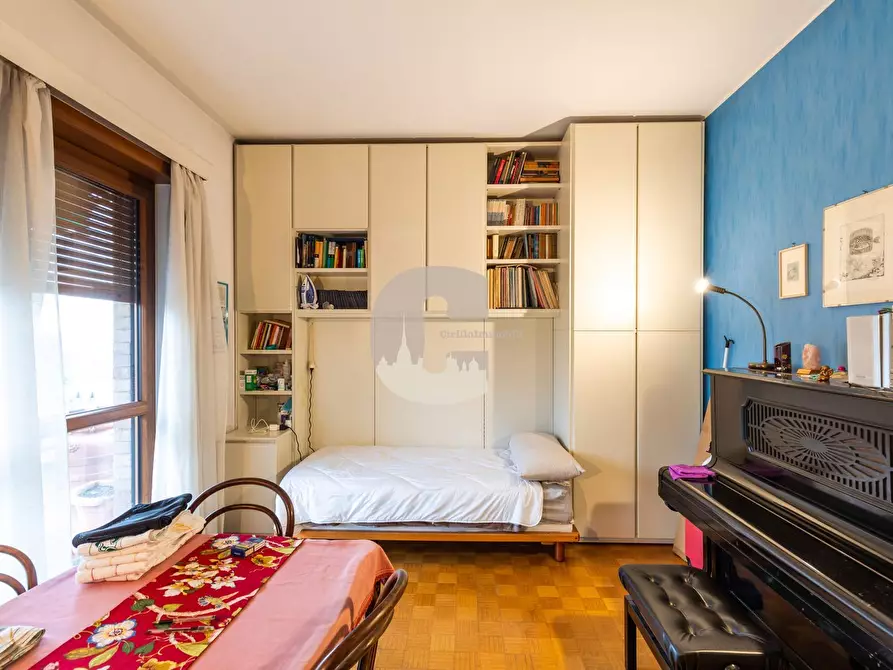 Immagine 23 di Appartamento in vendita  in Torino a Moncalieri