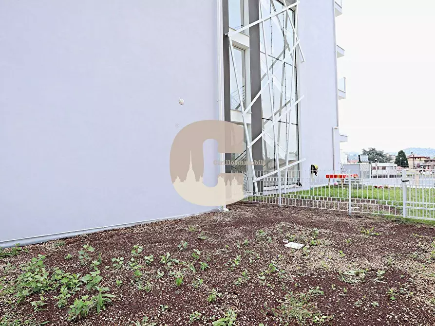 Immagine 2 di Appartamento in vendita  in di San Mauro a Torino