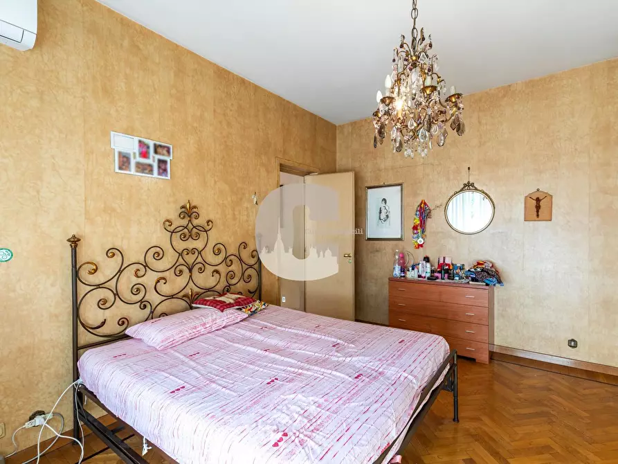 Immagine 13 di Appartamento in vendita  in cors vittorio emanuele ii a Torino