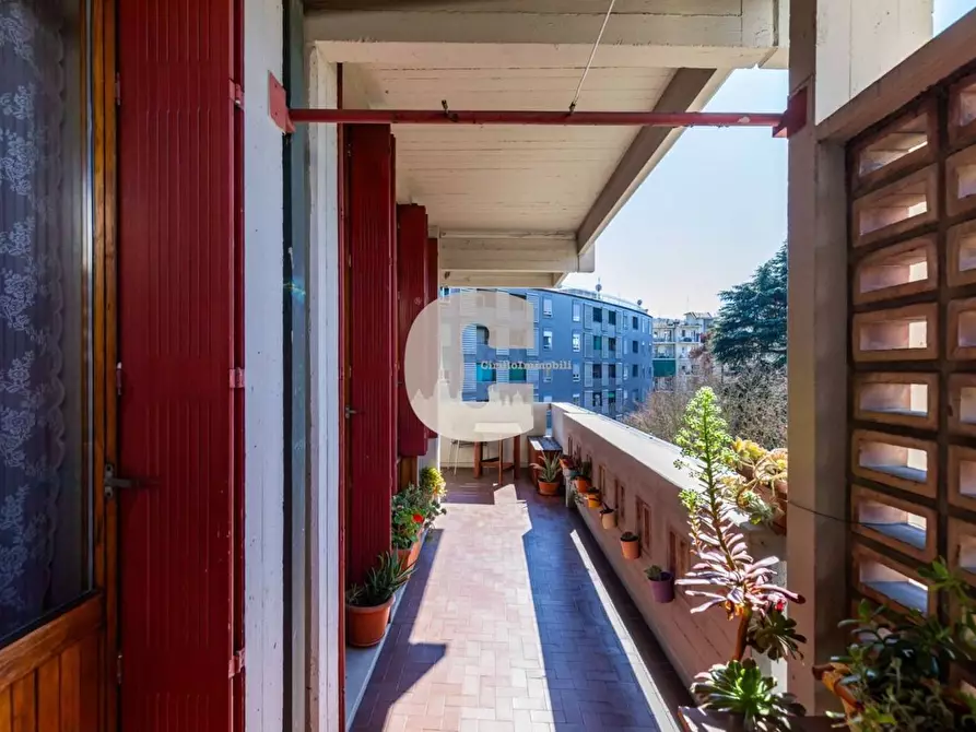 Immagine 5 di Appartamento in vendita  in Lungo Po Alessandro Antonelli a Torino