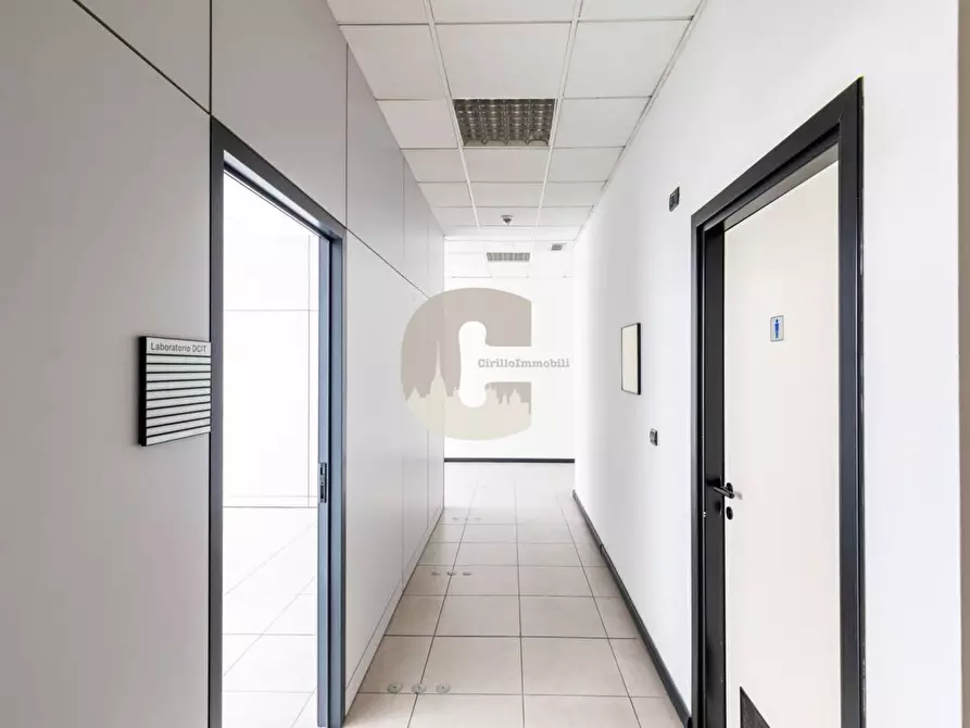 Immagine 3 di Ufficio in vendita  in del Drosso a Torino