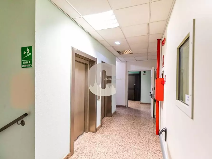 Immagine 27 di Ufficio in vendita  in del Drosso a Torino