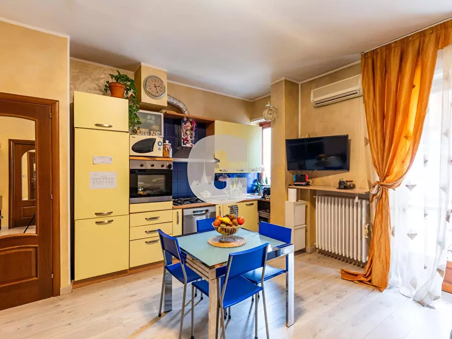 Immagine 8 di Appartamento in vendita  in Colonna Vittoria a Torino