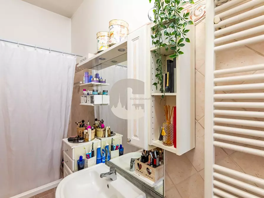 Immagine 27 di Appartamento in vendita  in Colonna Vittoria a Torino