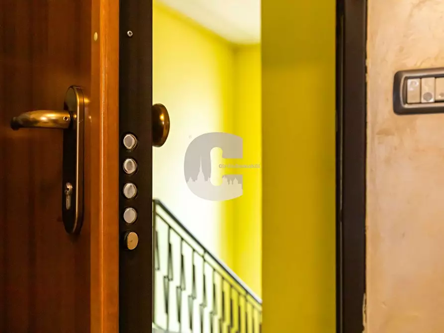 Immagine 29 di Appartamento in vendita  in Colonna Vittoria a Torino