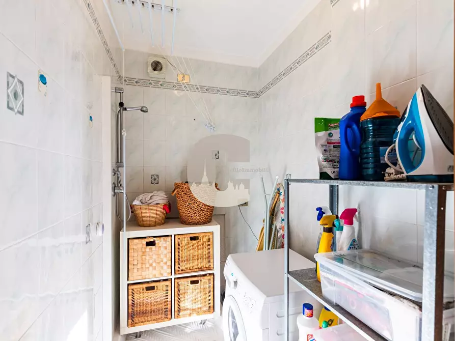 Immagine 26 di Attico in vendita  in dei Cacciatori a Nichelino