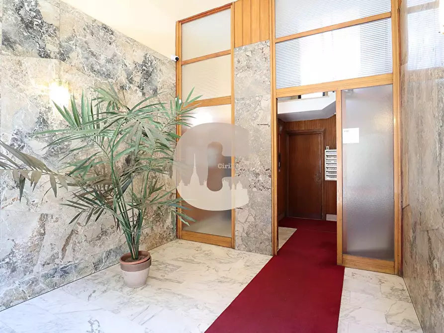 Immagine 5 di Appartamento in vendita  in Rimini a Torino