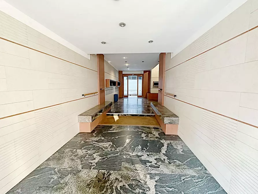 Immagine 3 di Appartamento in vendita  in alcide de gasperi a Foggia