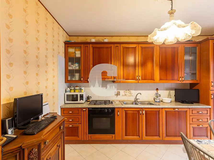 Immagine 11 di Appartamento in vendita  in Belgio a Torino