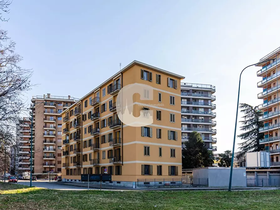 Immagine 4 di Appartamento in vendita  in lungo po alessandro antonelli a Torino