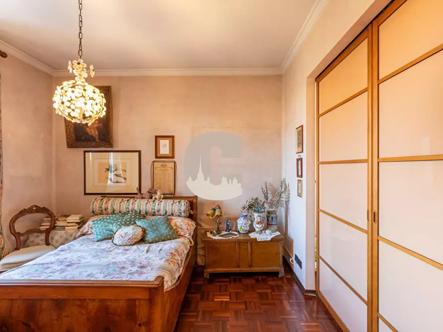 Immagine 27 di Appartamento in vendita  in lungo po alessandro antonelli a Torino