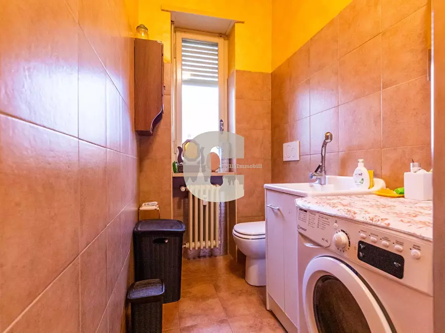 Immagine 21 di Appartamento in vendita  in basso a Chivasso