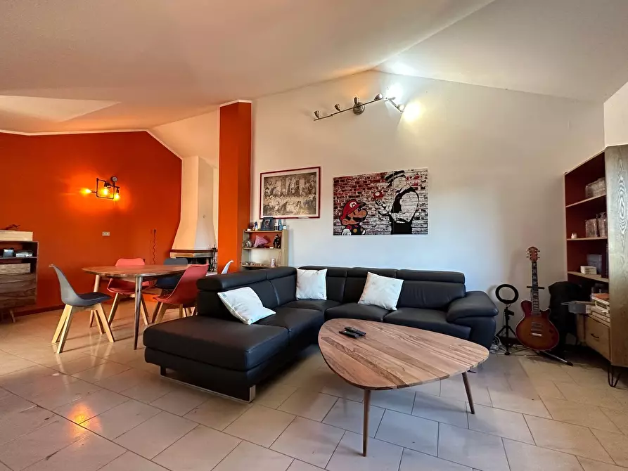 Immagine 6 di Appartamento in vendita  in maina a La Loggia