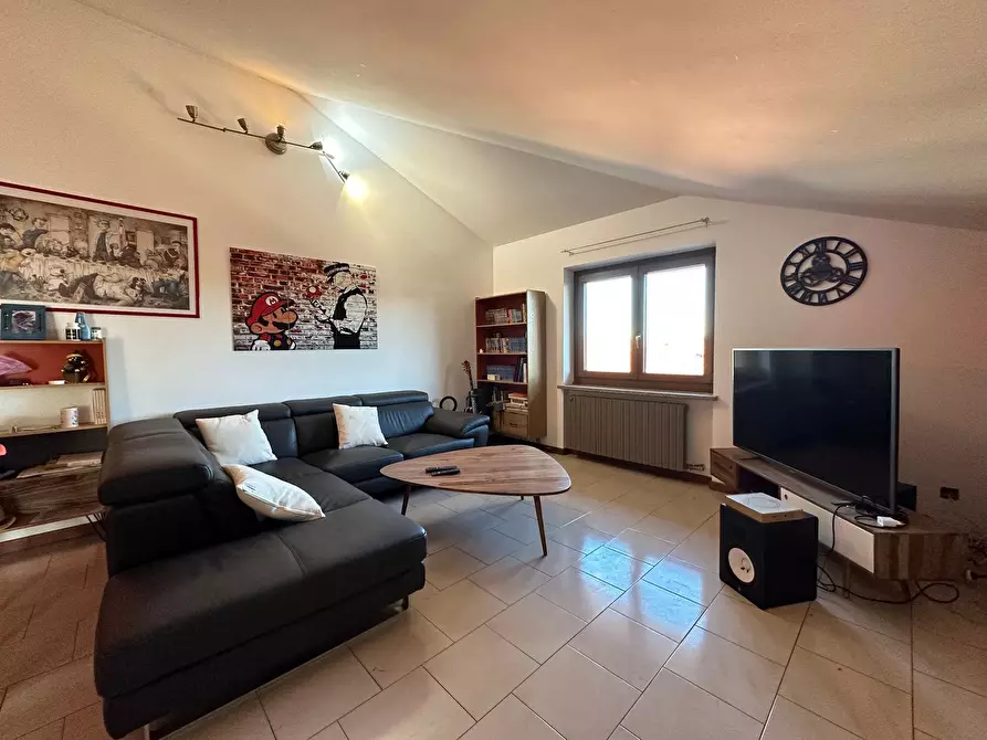 Immagine 5 di Appartamento in vendita  in maina a La Loggia